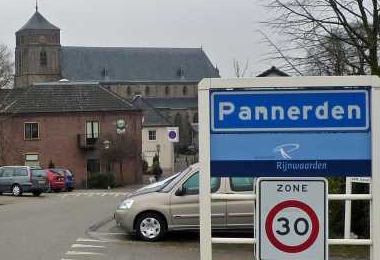 Nieuwbouw Dubbele Woningen te Pannerden